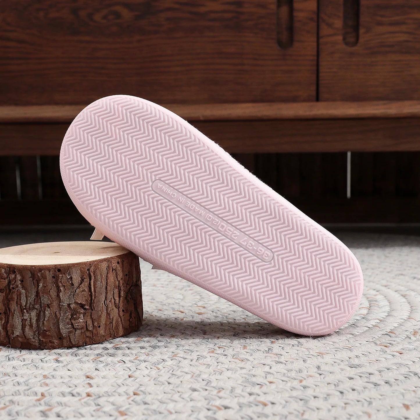 Cosy Pink Bow Plush Cream Slippers