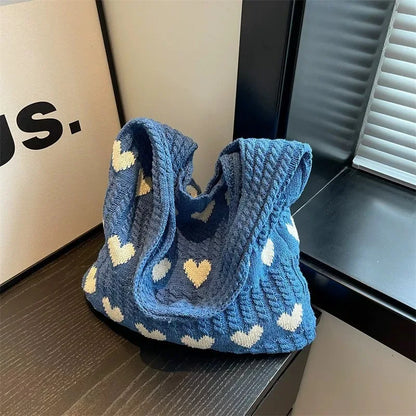 Knitted Heart Shopping Shoulder Bag with Heart Pattern