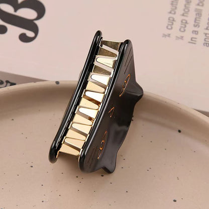 1pc Cat Cute Shell Pearlescent Animal Claw Hair Clip