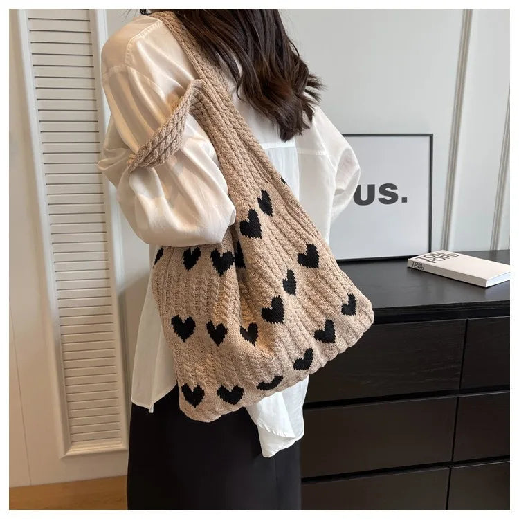 Knitted Heart Shopping Shoulder Bag with Heart Pattern